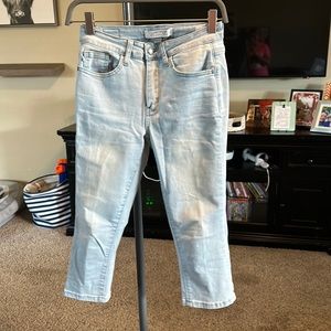 Judy, blue size 1 light colored jagging jeans